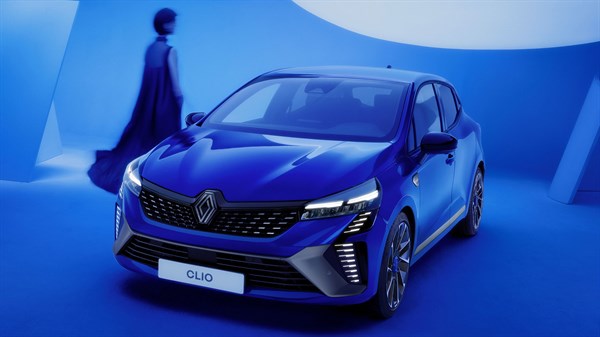 Renault Clio E-Tech full hybrid - calandre, phares et feux de jour