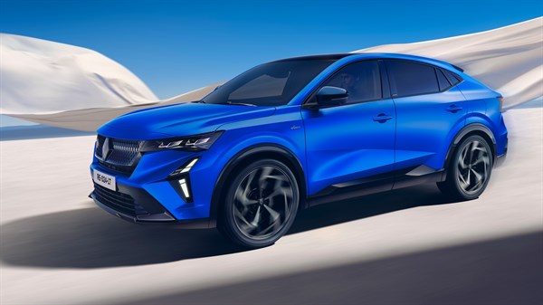 Renault Rafale hyper hybrid E-Tech 4x4 300 ch rechargeable - plaisir de conduite
