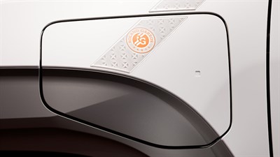 Renault 4 E-Tech électrique Roland-Garros-trappe