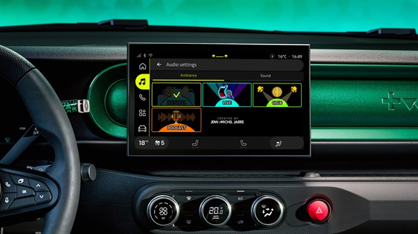 welcome sequence signée Jean-Michel Jarre - Renault Twingo E-Tech électrique